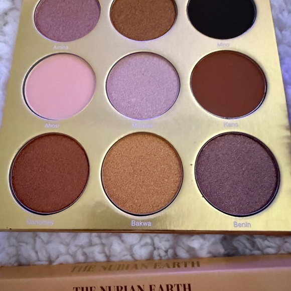 Juvia’s Place Eyeshadow Palette Bundle New - Picture 4 of 6